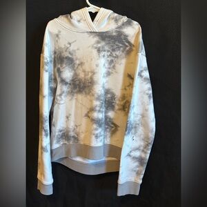 Gray and White Tie-Dye Sweatshirt